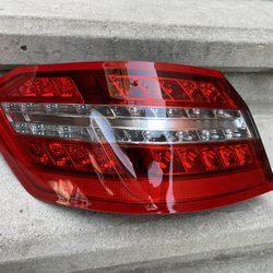 Mercedes Benz E Class E550 E63 2010-2013 taillight left side