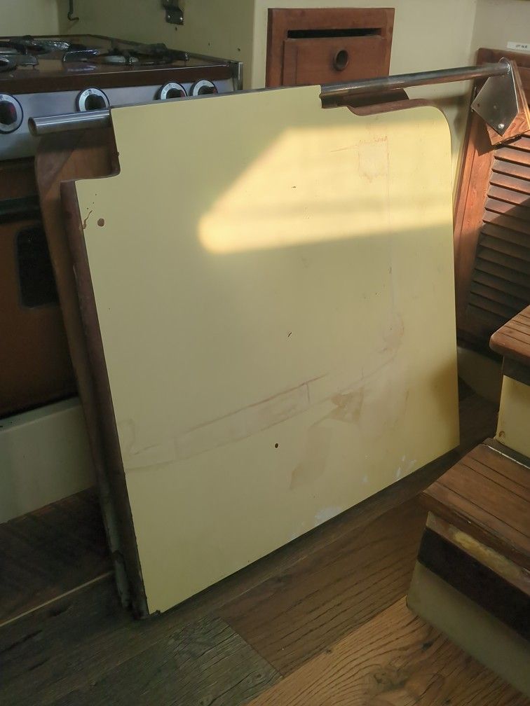 Sailboat Pull Out Wood Table