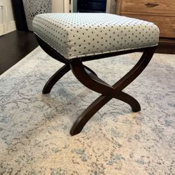 Small Vanity Bench