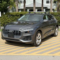 2019 Audi Q8 Premium 