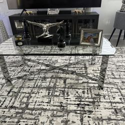 Living Room Tables 