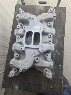 Edelbrock ford performer 351 4v intake