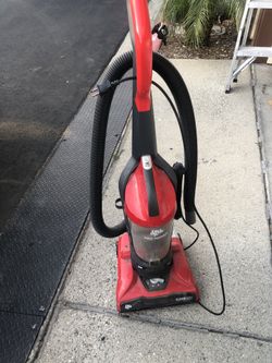 Dirt Devil Vacuum