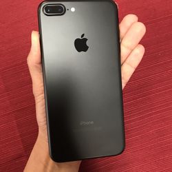 iPhone 7 Plus 32GB Unlocked Excellent Condition 