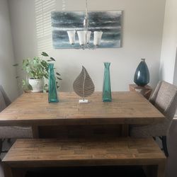 Rustic Farmhouse Dining Table with Table 