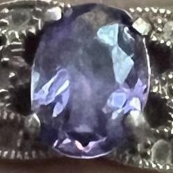 Sterling silver .925 ring with CZ stone size 7