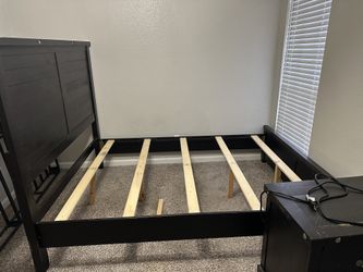 Dark Brown queen platform bed