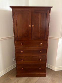 Ethan Allen American Impression Chest of Drawers Dresser