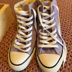 Lavender High Top Converse Size 8 Men 10 Women