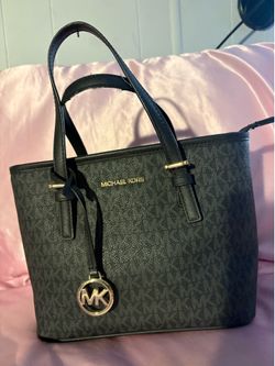 Black Michael Kors purse
