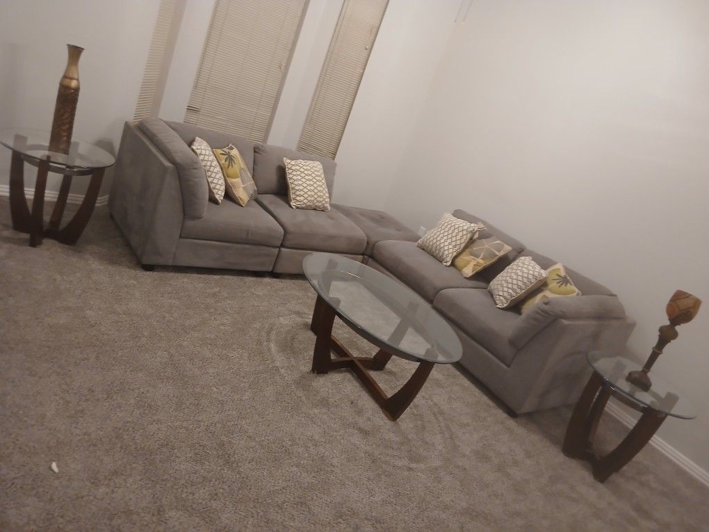 Livingroom Sofas And Glass Top Table Set