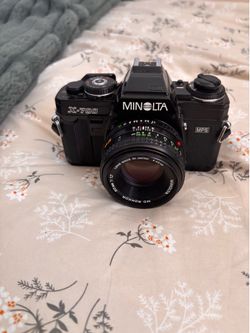 Minolta X-700 Film Camera