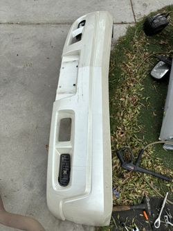 Cadillac Escalade Bumper