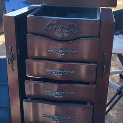 Jewelery Cabinet 