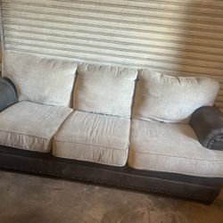  4pc Sofa Set ( Fayetteville Ga)