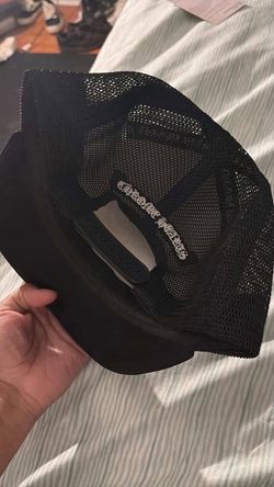 Chrome heart hat