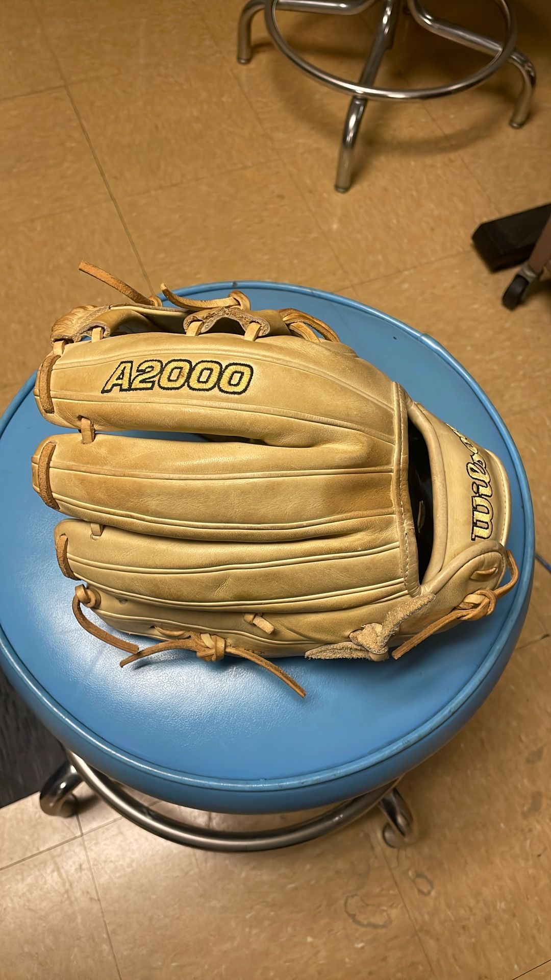 Used In Great Condition Wilson A2000 Prostock DP15 Blonde Color