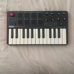 Akai  MPK Mini