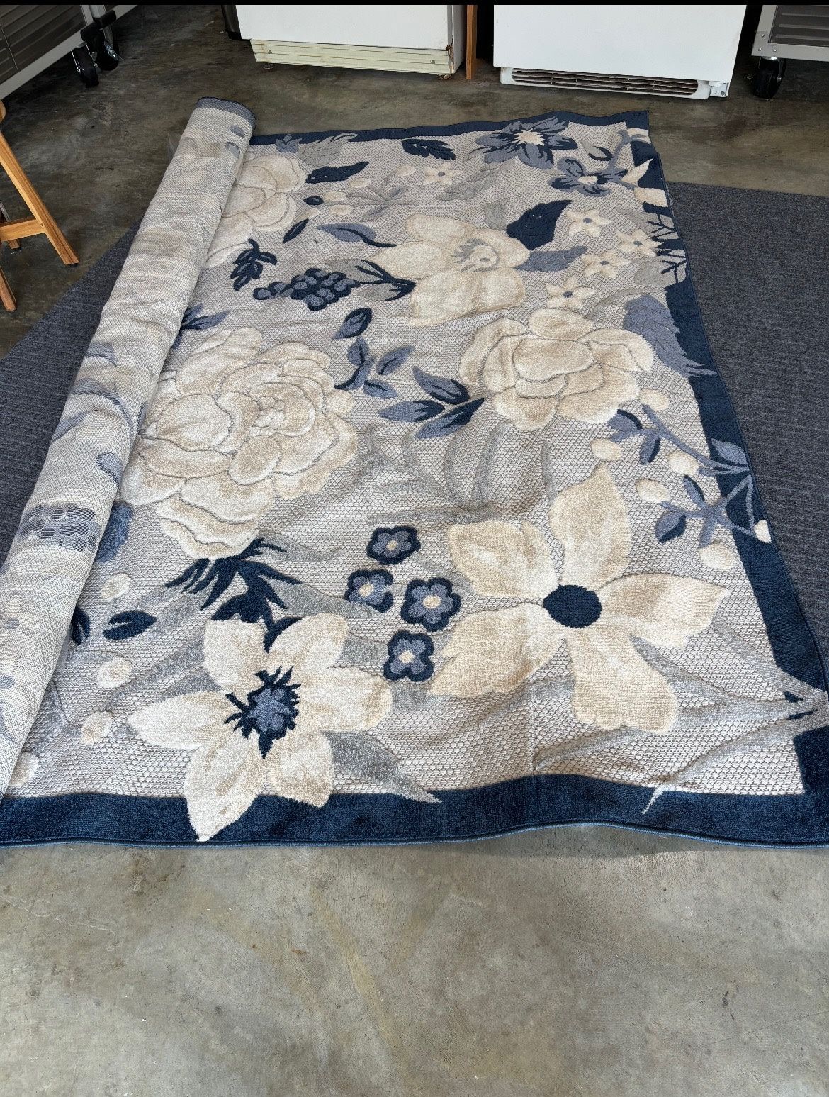 ROMANTIC GARDEN COLLECTION INDOOR/OUTDOOR RUG Blue/Gray/Creme Floral 8” x 10” NEW