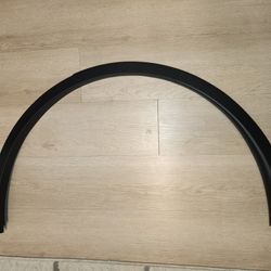 Tesla Model Y Rear Left Fender Flare Garnish