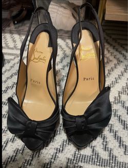 Christian Louboutin Pumps
