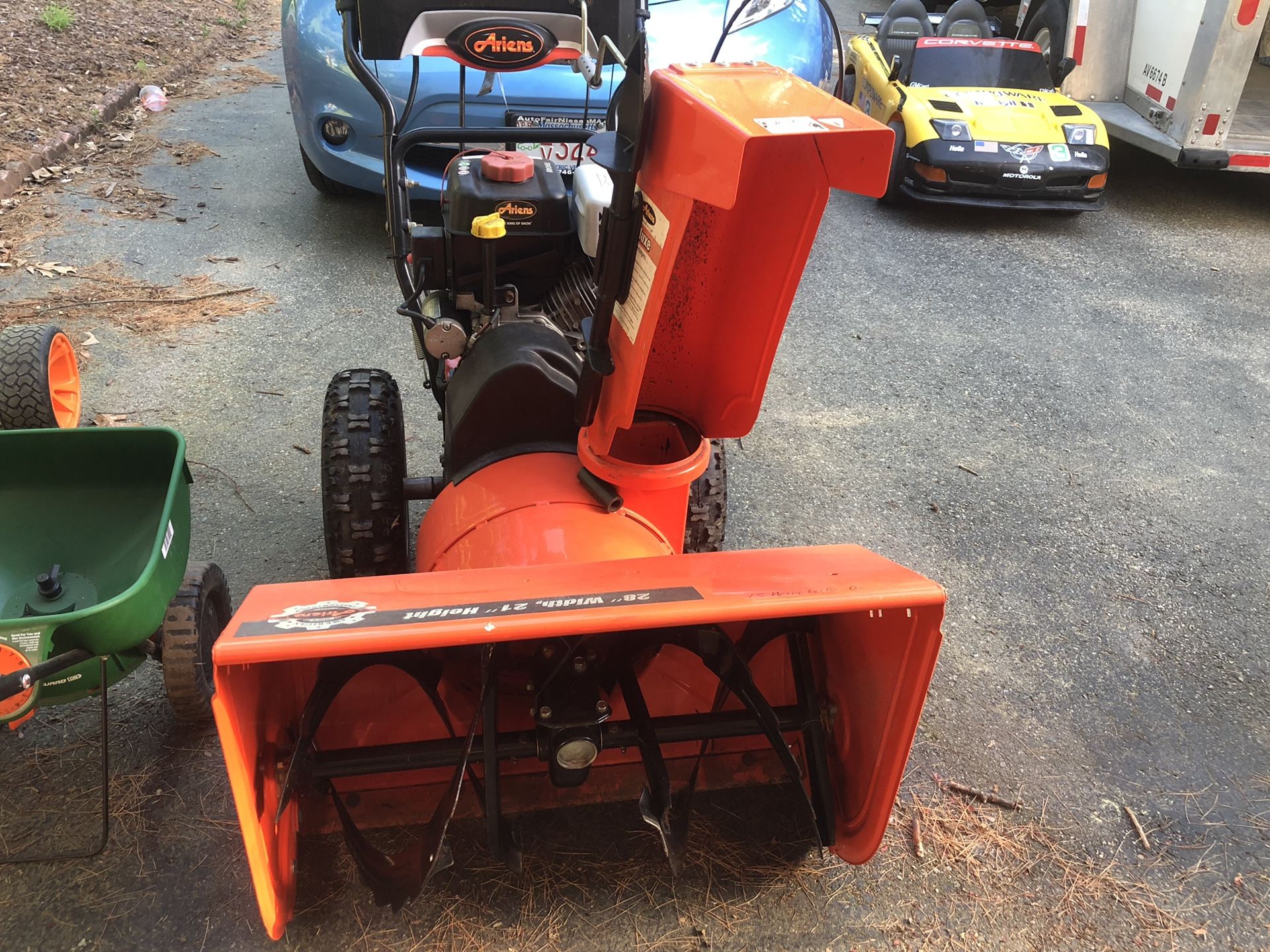 Arien 28” Snowblower