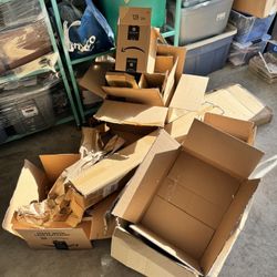 FREE Boxes!