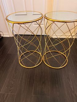 Gold Tables