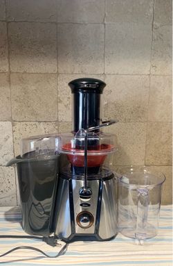Oster juice extractor . JusSimple 9000 series
