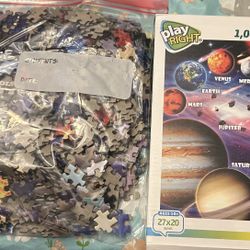Play right 1000 piece puzzle solar system