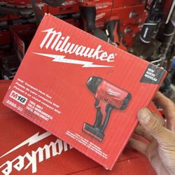 Milwaukee M18 18V Lithium-Ion Cordless Compact Heat tool  (Tool-Only)