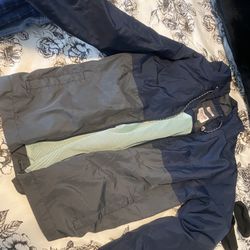 Women Rain Jacket Size Medium