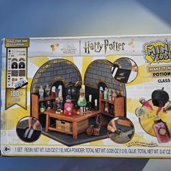 Harry Potter Miniverse Make It Mini Potions Class