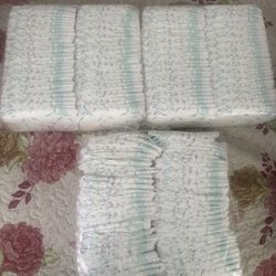 KIRKLAND DIAPERS 1 