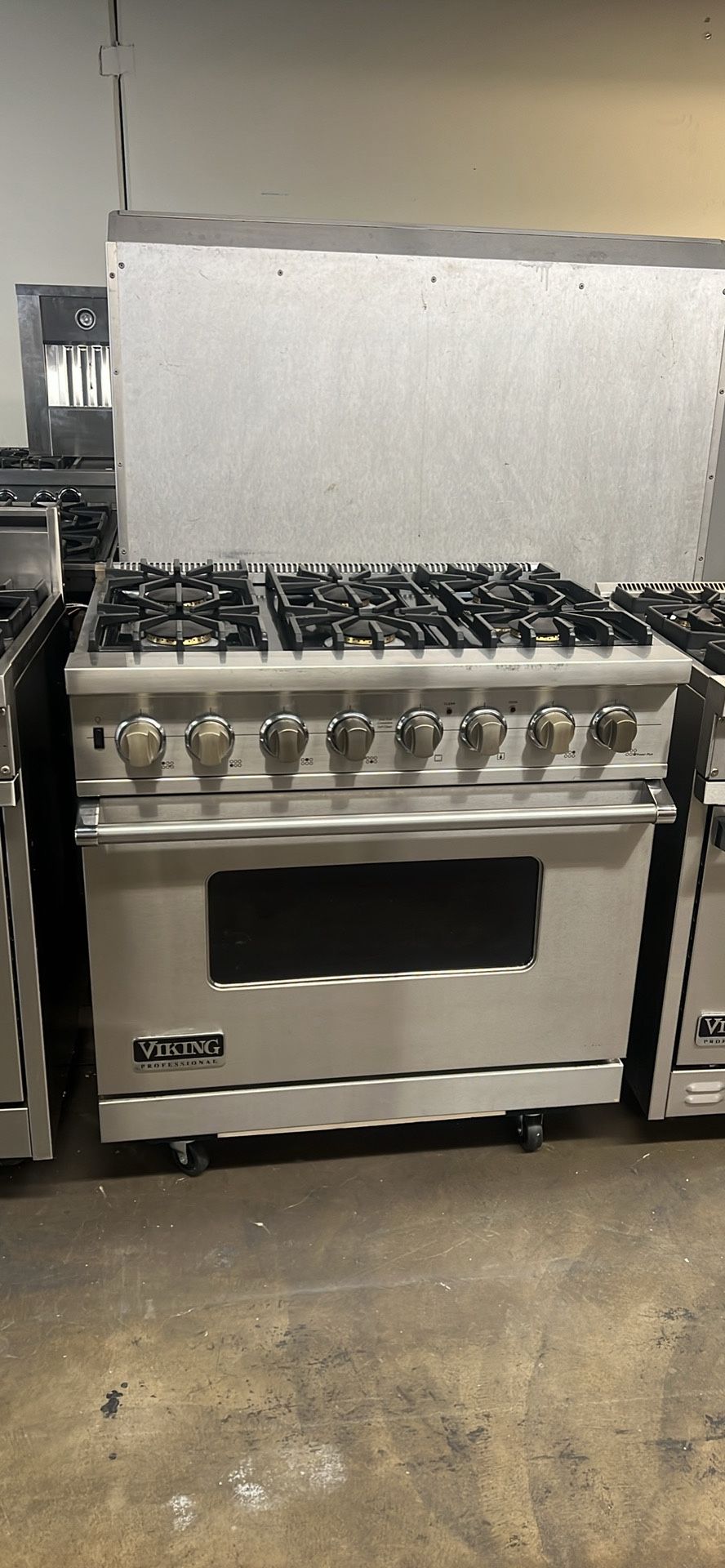 Viking 36” Wide Dual Fuel Range Stove Stainless Steel 6 Burners