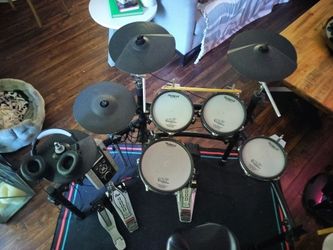 Roland drum kit