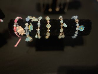 Bracelets & ankle bracelets, lip gloss