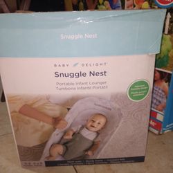 Snuggle Nest Portable Infant Lounger 