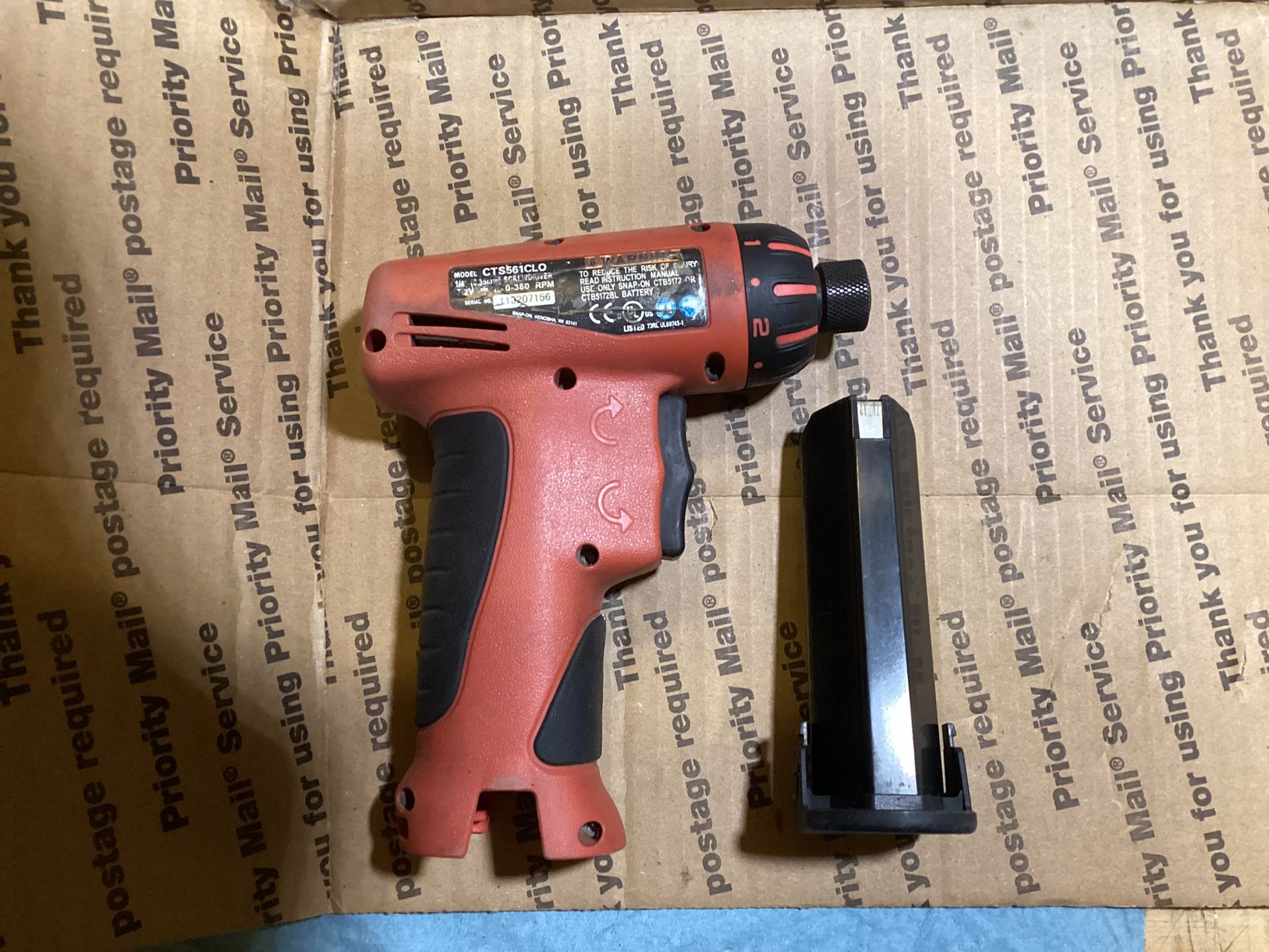 Pre-owned Snap-on CTS561CLO 7.2v 1/4” Hex Drill/Driver