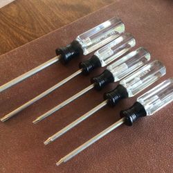 Vintage Husky Set Of Torx Screwdrivers (Look New)