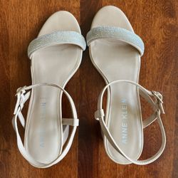 Anne Klein Athena Dress Sandal Size 8