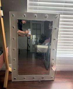 Vanity Mirror