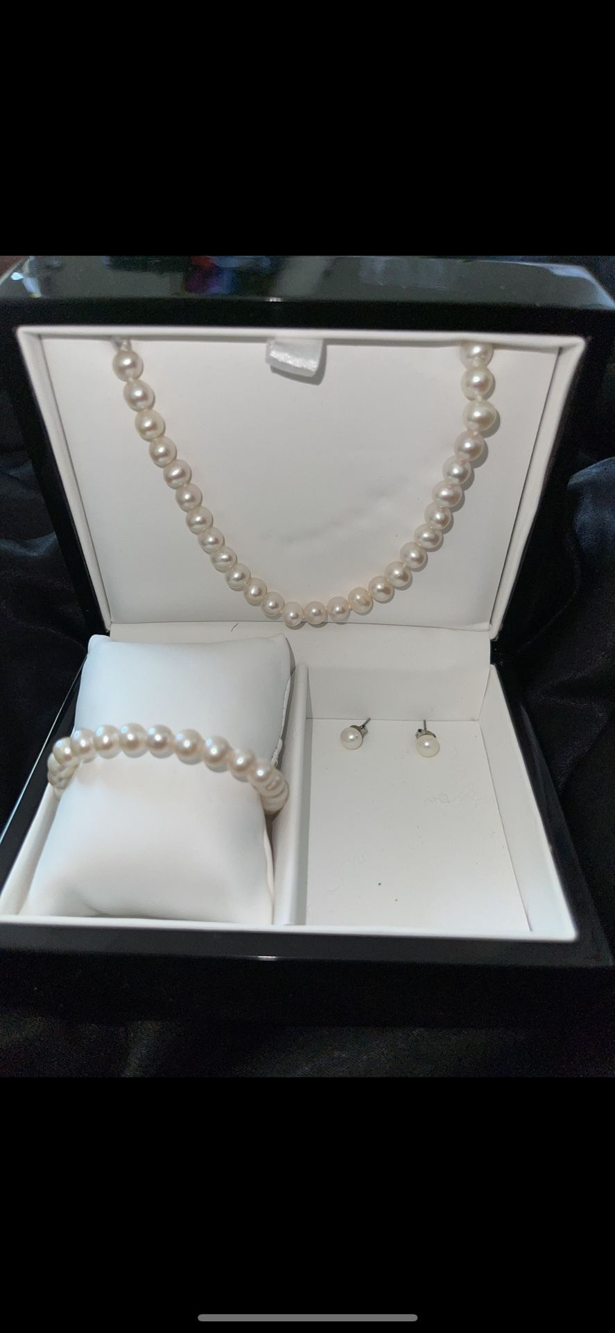 Pearl Set