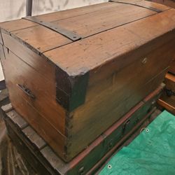 Antique Seamans Chest