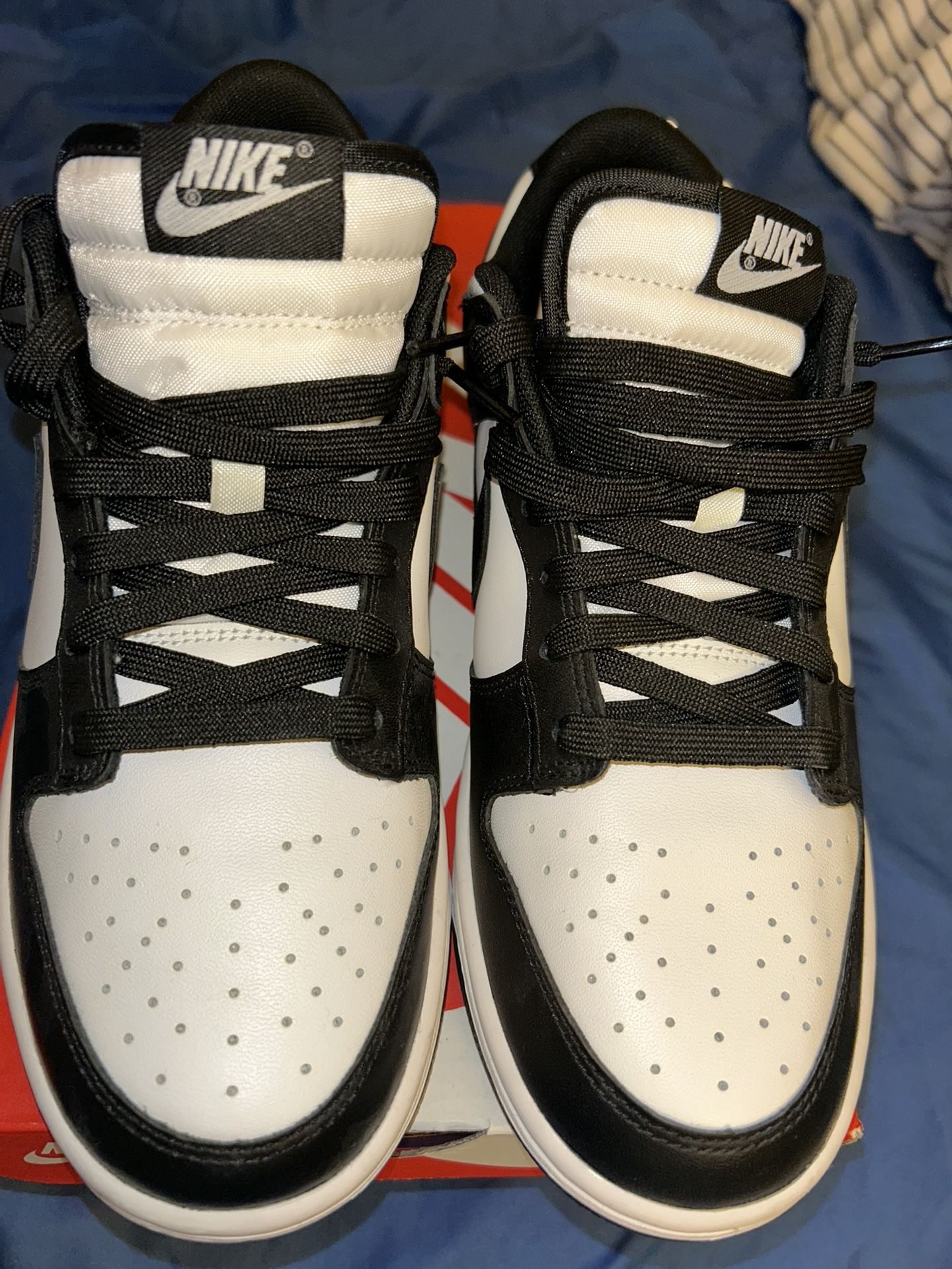 Nike Dunks (panda)