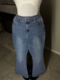 Juicy Couture beaded medium wash jeans