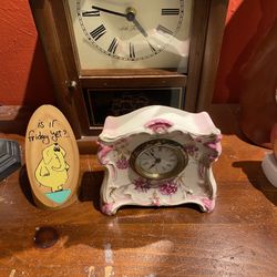 Beautiful Small Porcelain Antique Ansonia Wind Up Mantle Clock