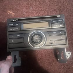Nissan 370Z OEM Radio