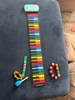 Kids toy keyboard and instruments