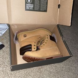 Timberland Woman Size 8